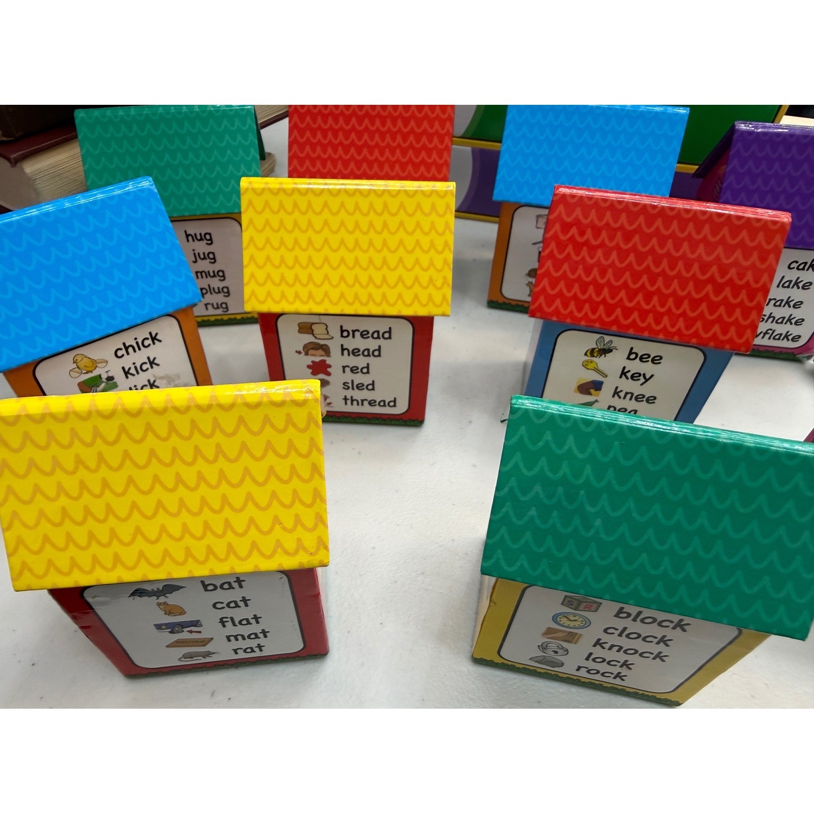 Lakeshore Rhyming Sorting Houses Complete Phonics Literacy Game