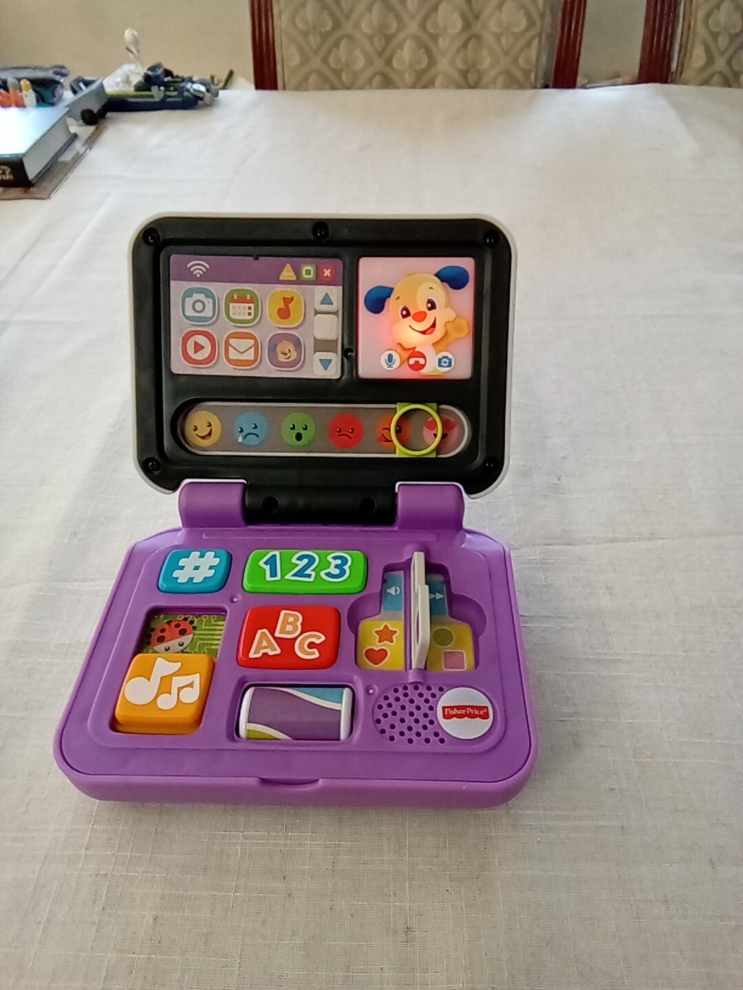 Fisher-Price Laugh & Learn Click & Learn Laptop Interactive Baby Toy 6-36 months