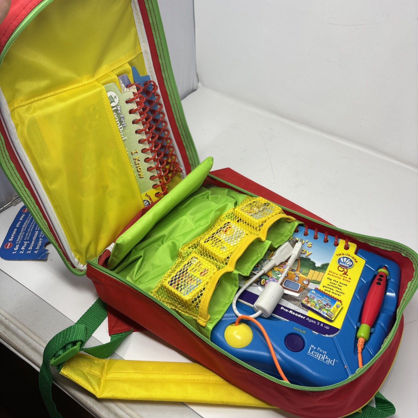 VTG My First LeapPad System Bundle, Backpack, 7 Books & 6 Cartridges Lot Tested