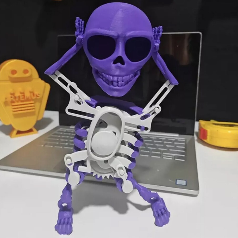 3D Dancing Skeleton Toy Clockwork Spring Self Moving Swinging Skull Bobblehead