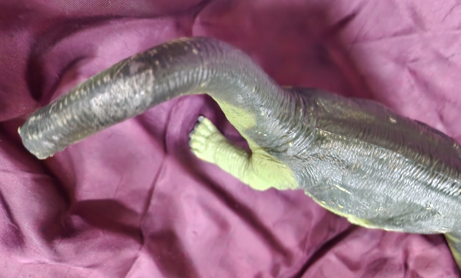 1988 Carnegie Collection Safari Ltd Apatosaurus Vintage Educational 17″ Hard PVC
