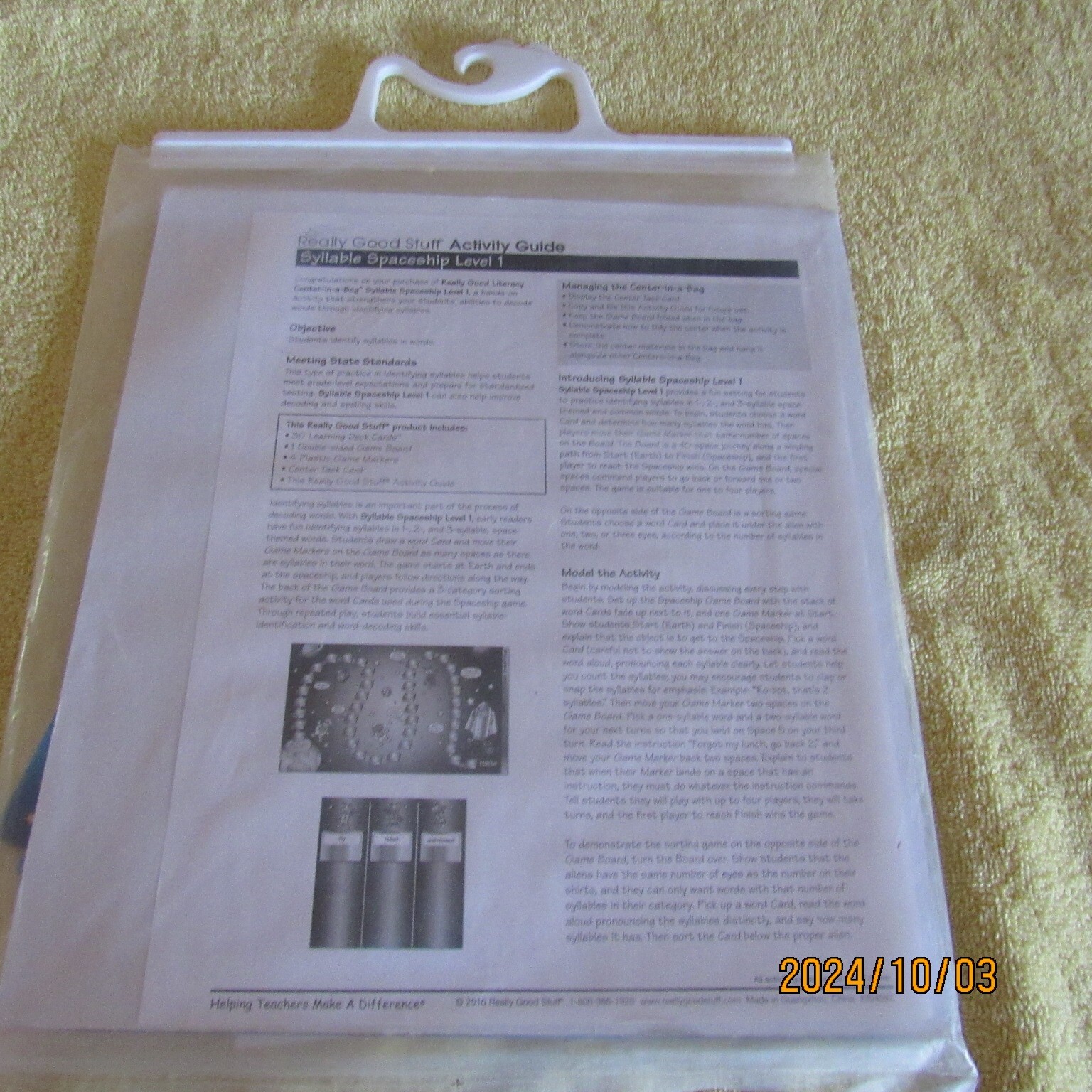 Really Good Stuff-Literacy Center in Bag-Syllable Spaceship-Level 1-2010-Game