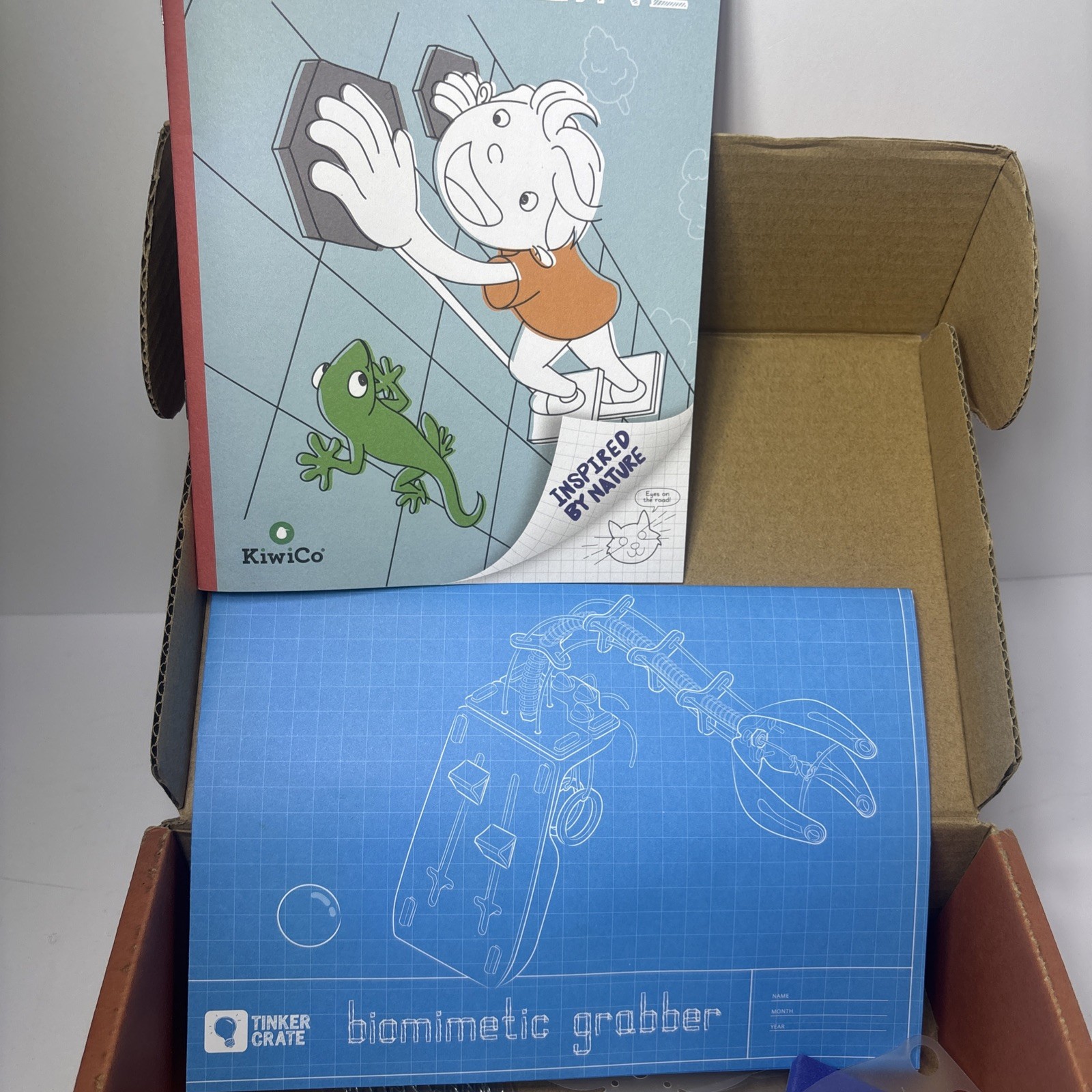 Kiwi Co Crate Tinker Biomimetic Grabber Ages 9-14 Stem Craft Complete In Box