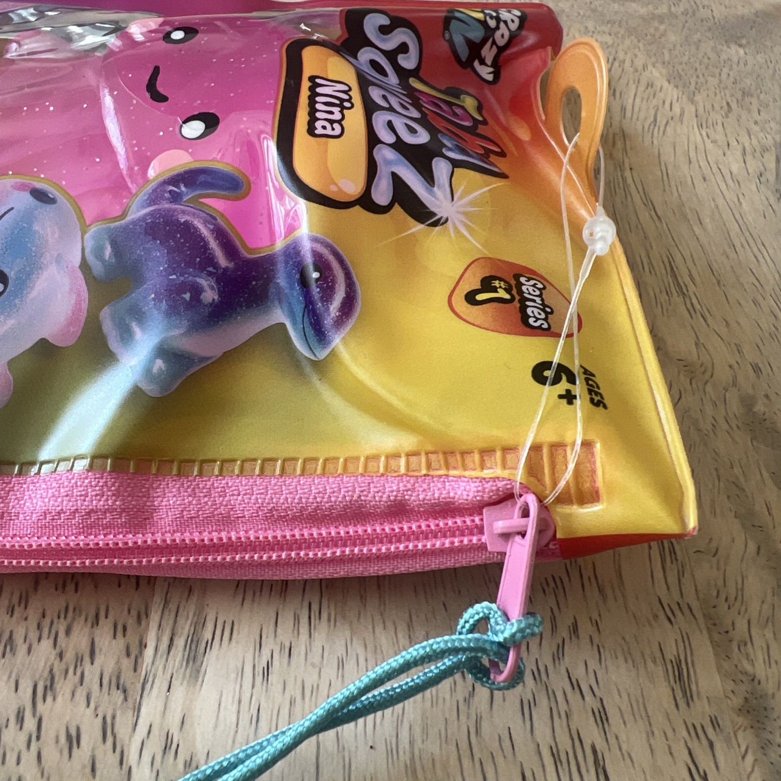 Taba Squeez NINA Pink Jellyfish Squishy, Series 1 w/ Jelly Fish and Sequin Pack