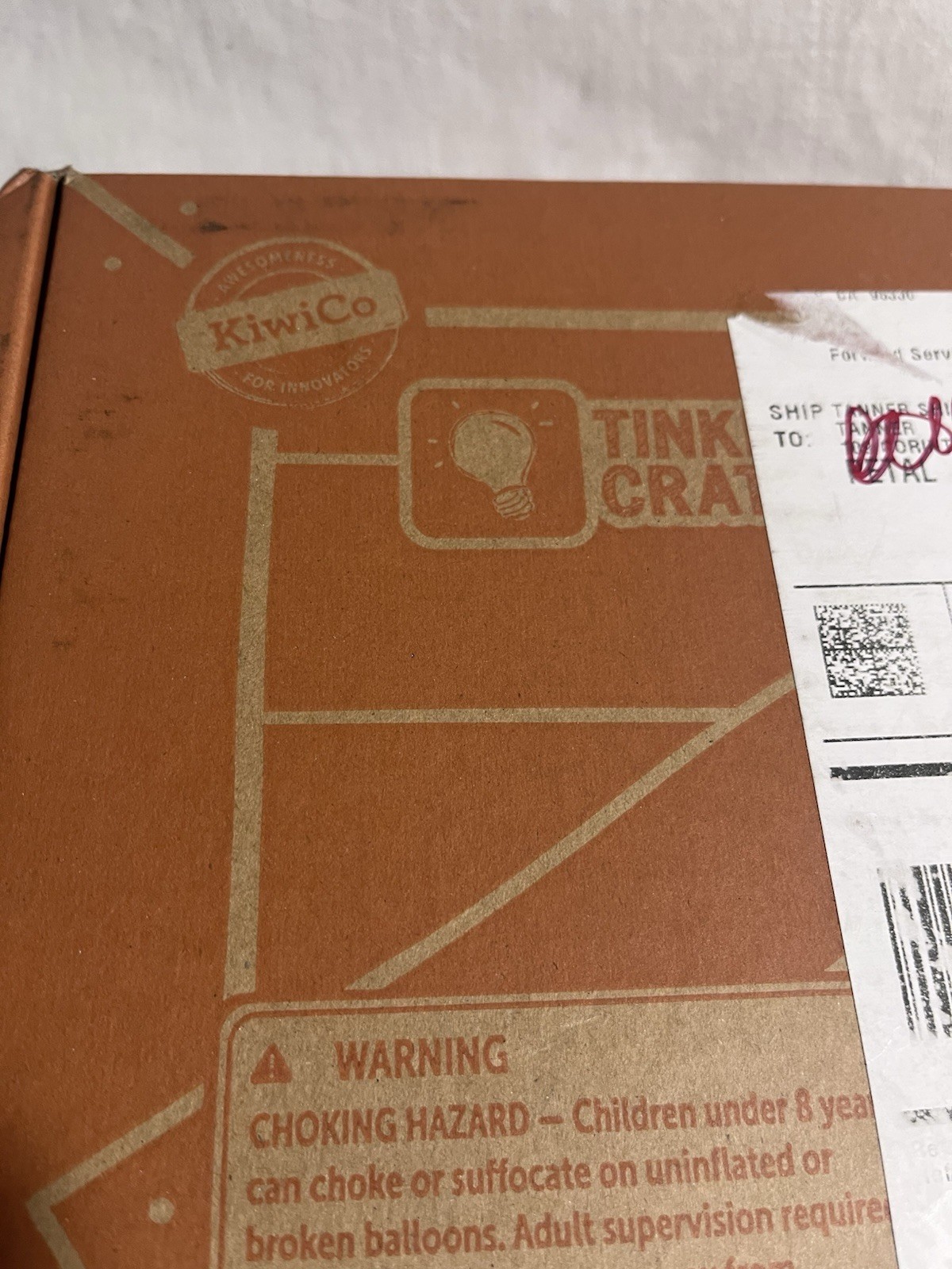 Kiwi Co Tinker Crate Vacuum Chamber – New, Unopened And Sealed