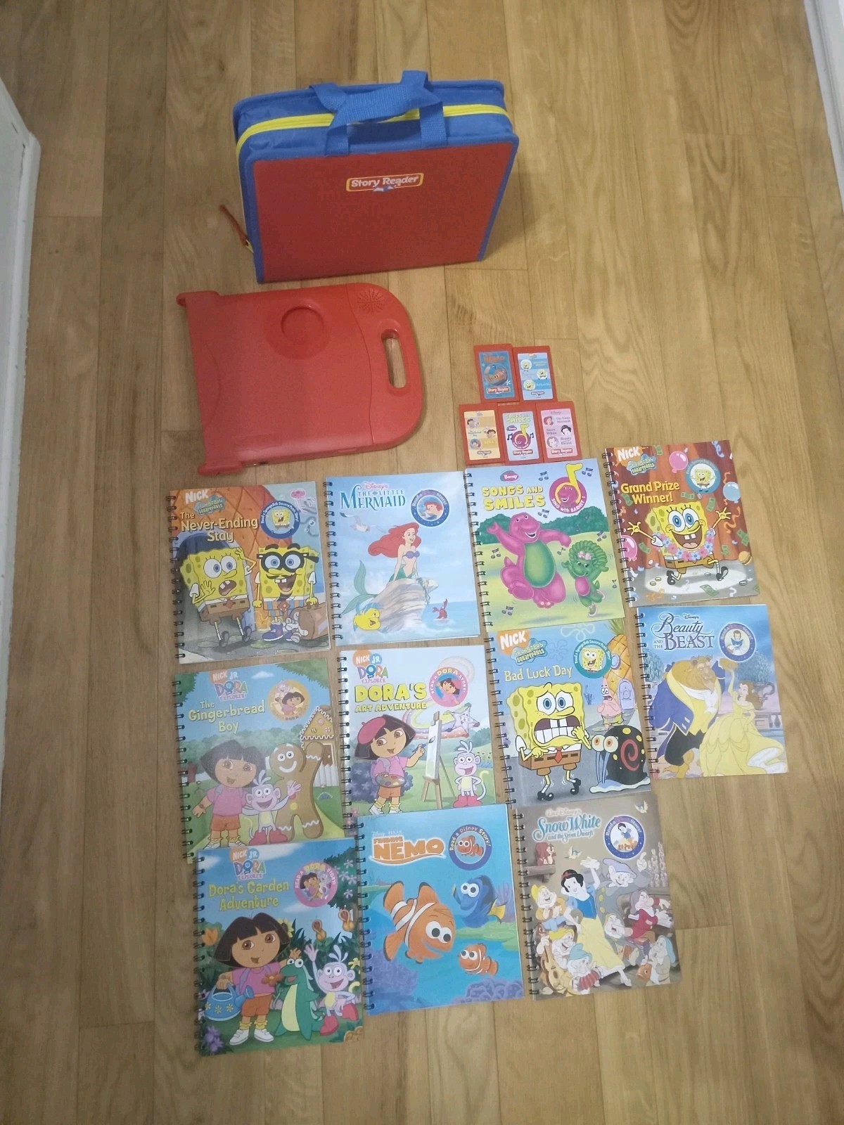 Vintage Children’s Electric Story Reader System SpongeBob Nemo 11 Books Cartrid