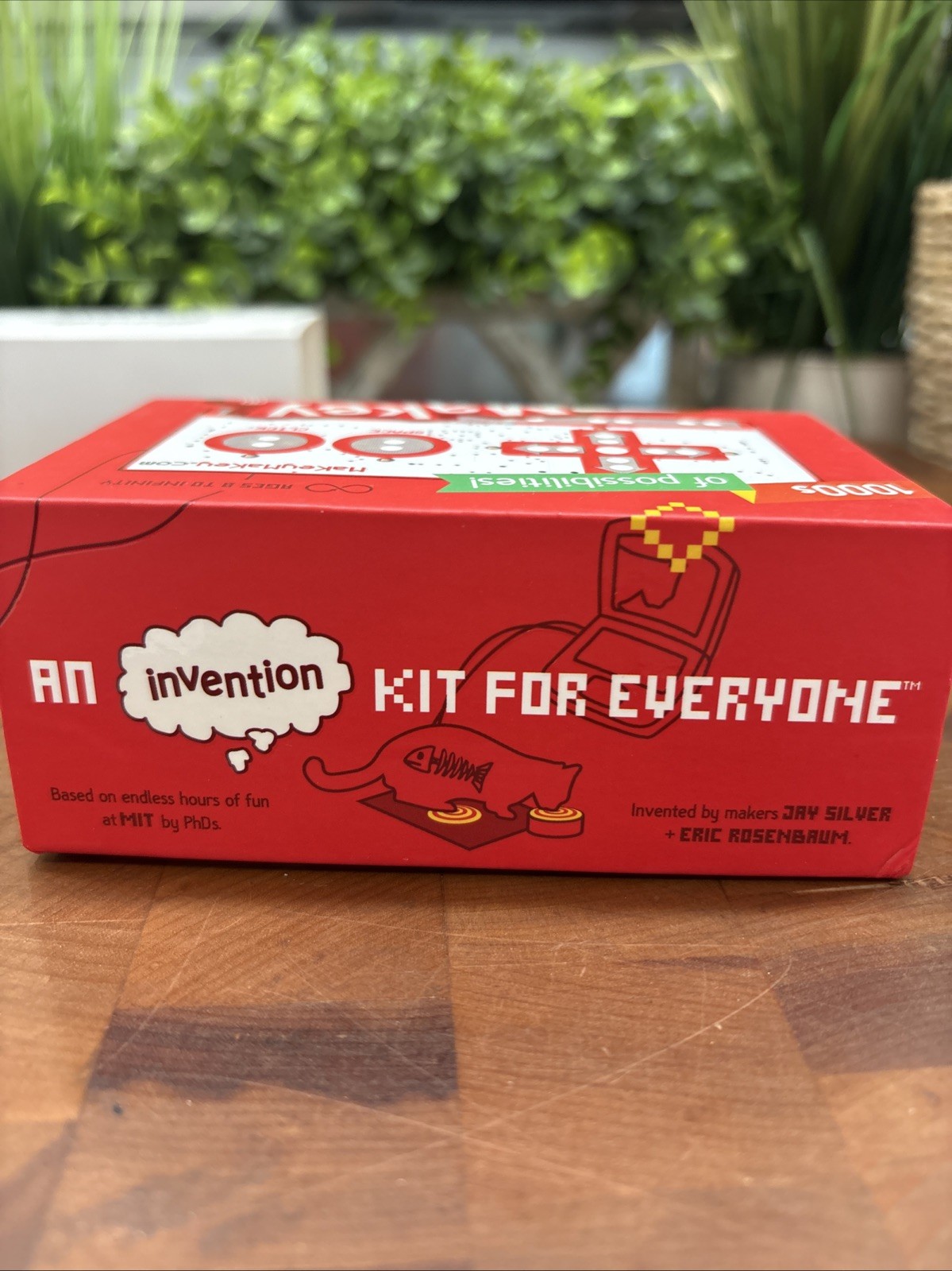 Makey Makey Science Inventing Kit for Kids, Circuits STEM Open Box