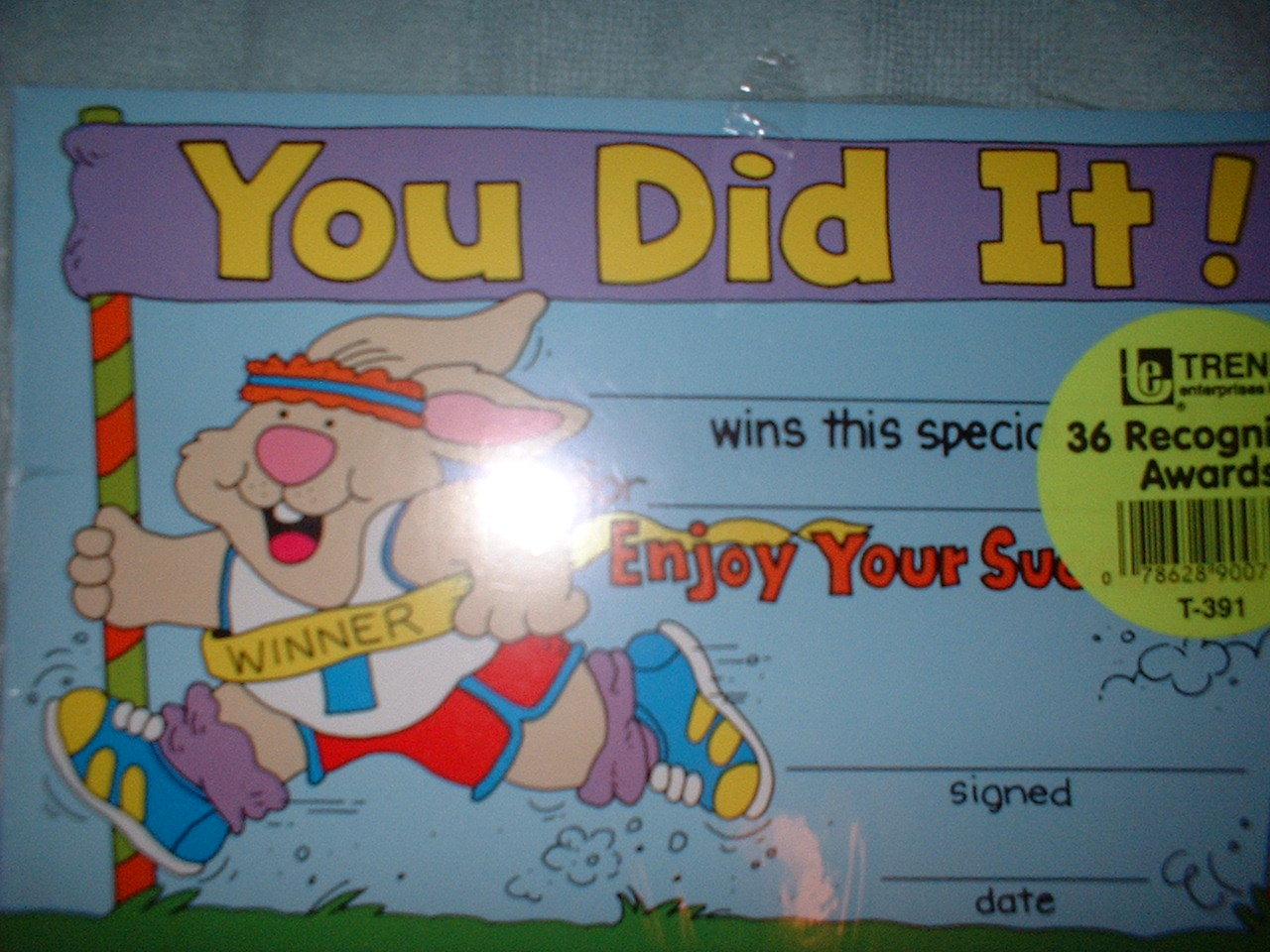 YOU DID IT TREND ENTERPRISES INC. 36 RECOGNITION AWARDS 1 PACKAGE OF 36