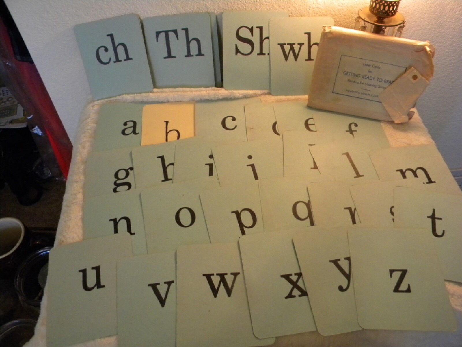 vintage Houghton Mifflin Getting Ready to Read 71 plastic toys, 6 wkbks, letters