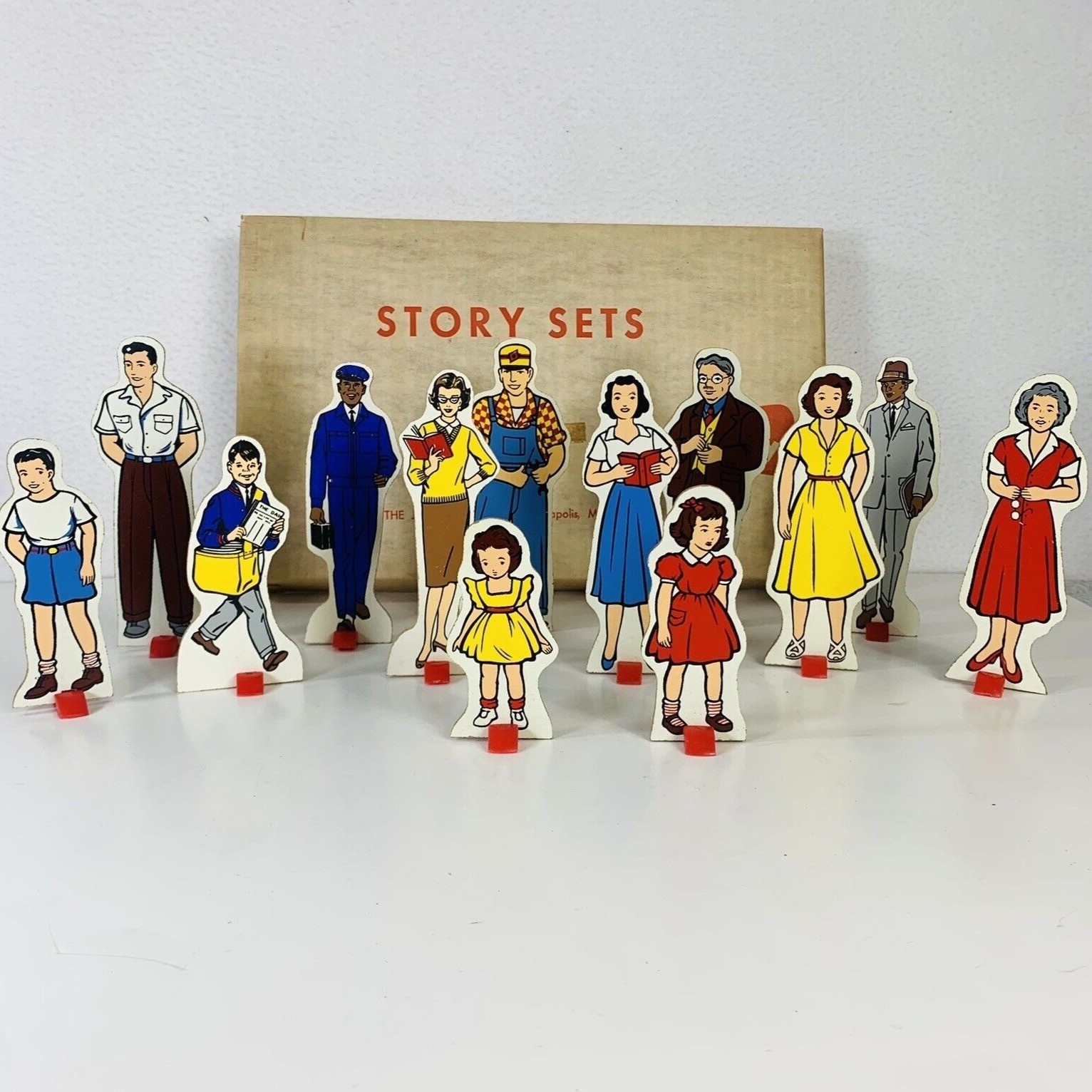 Vintage 1967 Story Board Set Modern Family Figures MCM Stand Up People By Judy