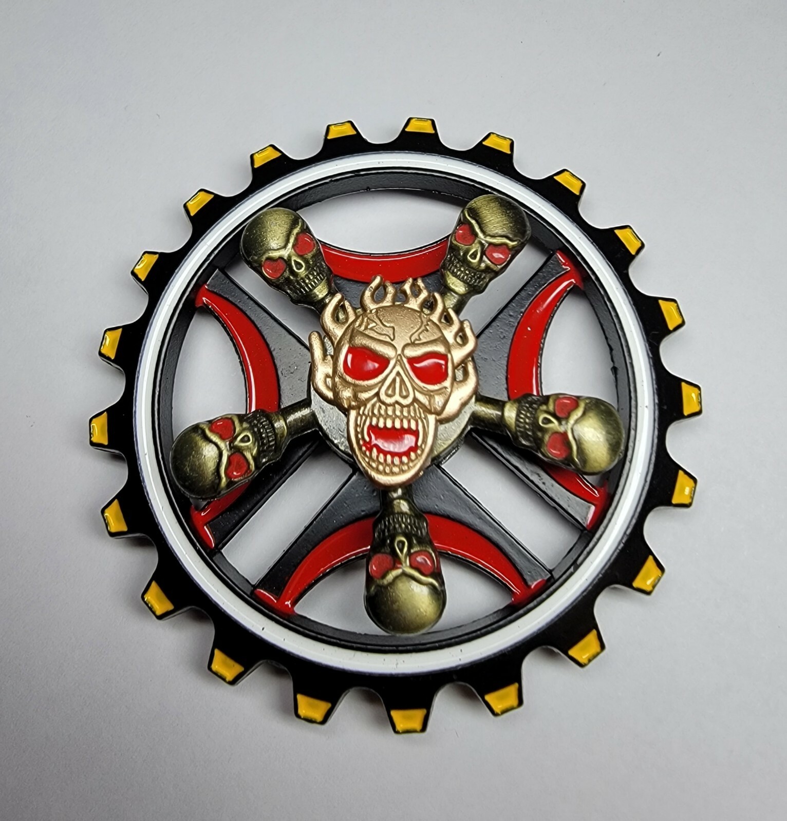Boys Fidget Spinner Cool Hand Toy GIFT Skull Bones Heavy Duty Metal Cool Kids