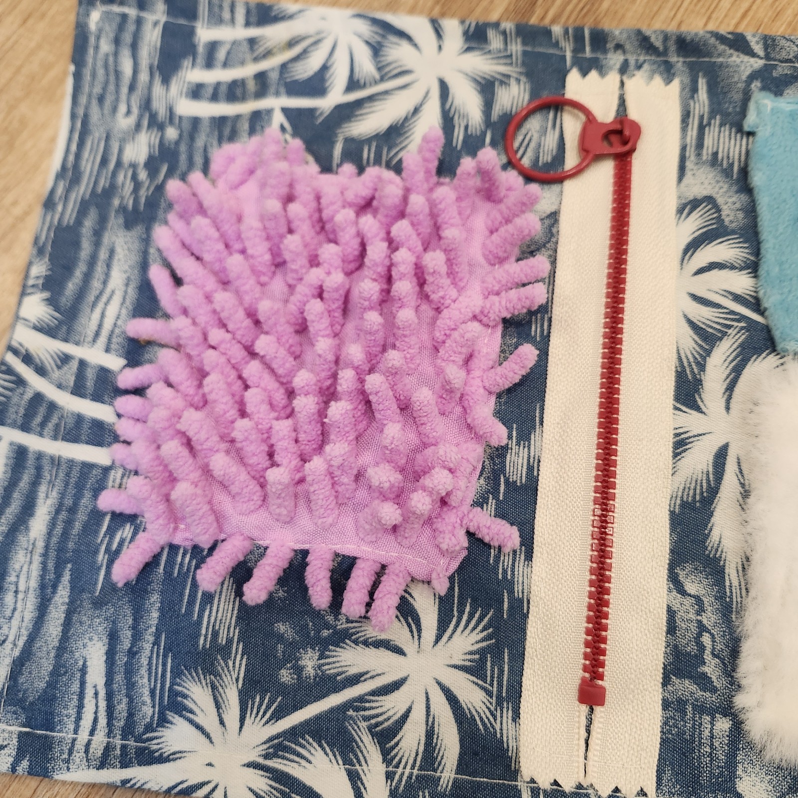 Fidget Sensory Blanket Toy for Adults with Dementia/Alzheimers, Motor Skills