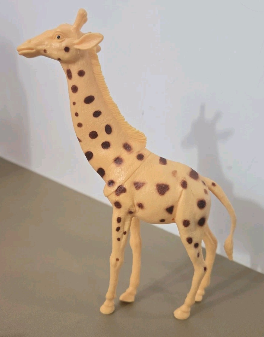 VTG Greenbrier International Safari Zoo Animals Plastic Lot Of 5 Giraffe Hippo