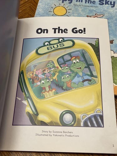LeapFrog Tag Junior On the Go Bus & 3 Books I Spy Vowels Phonics 2010s