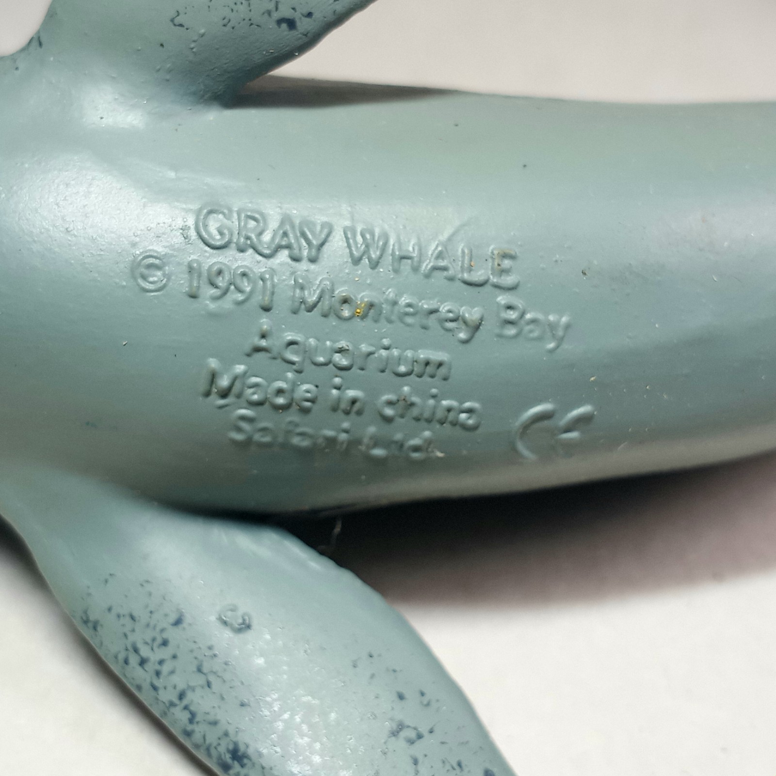 Gray Whale Figure Lot & Cabrillo Pin Safari Ltd. Monterey Bay Aquarium 1991 1994