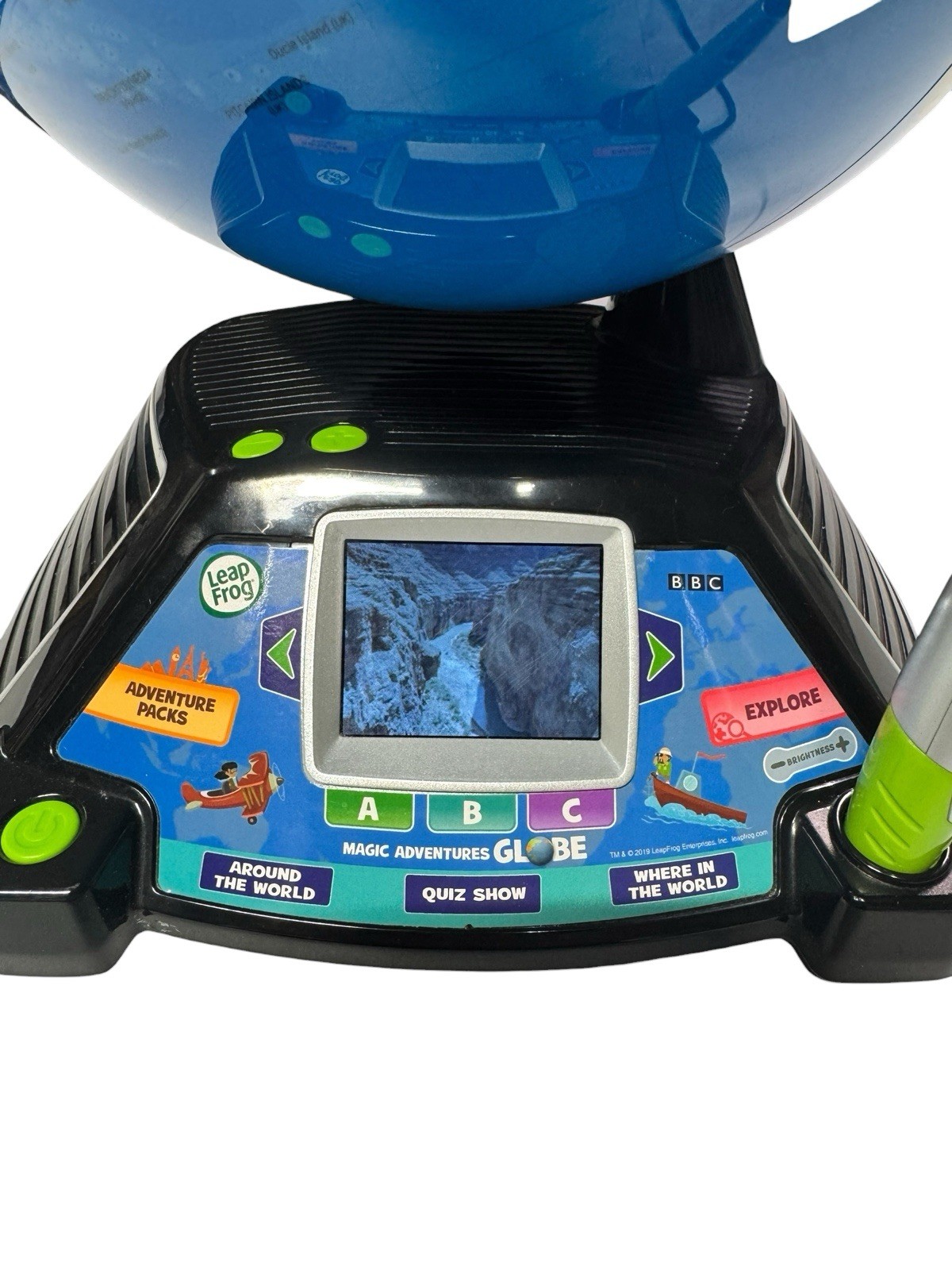 Leapfrog Magic Adventures Globe w/ LCD Integrated Video Screen Display 80-605400