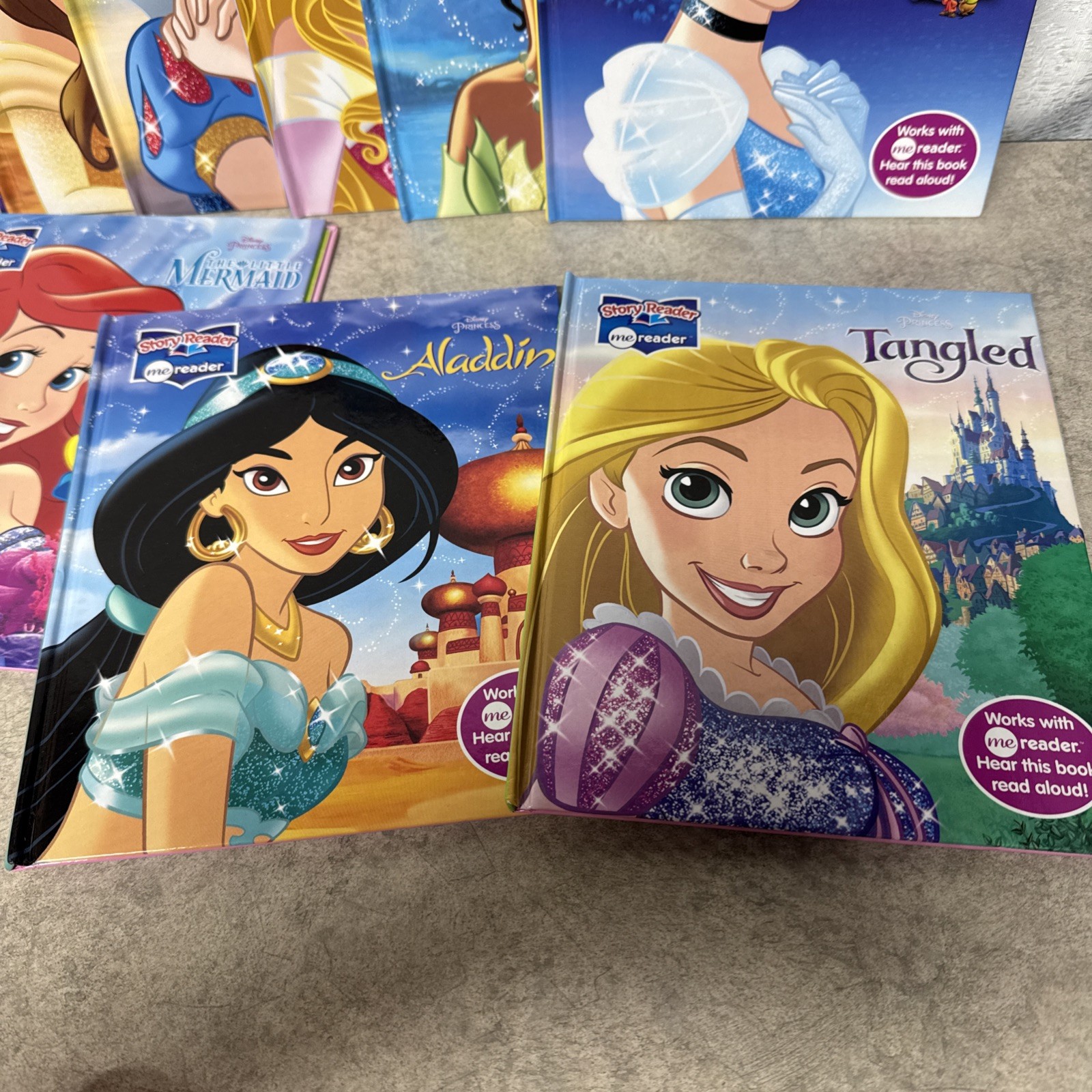 Disney Princess ME READER with 8 Books Electronic Story Reader Excellent US1