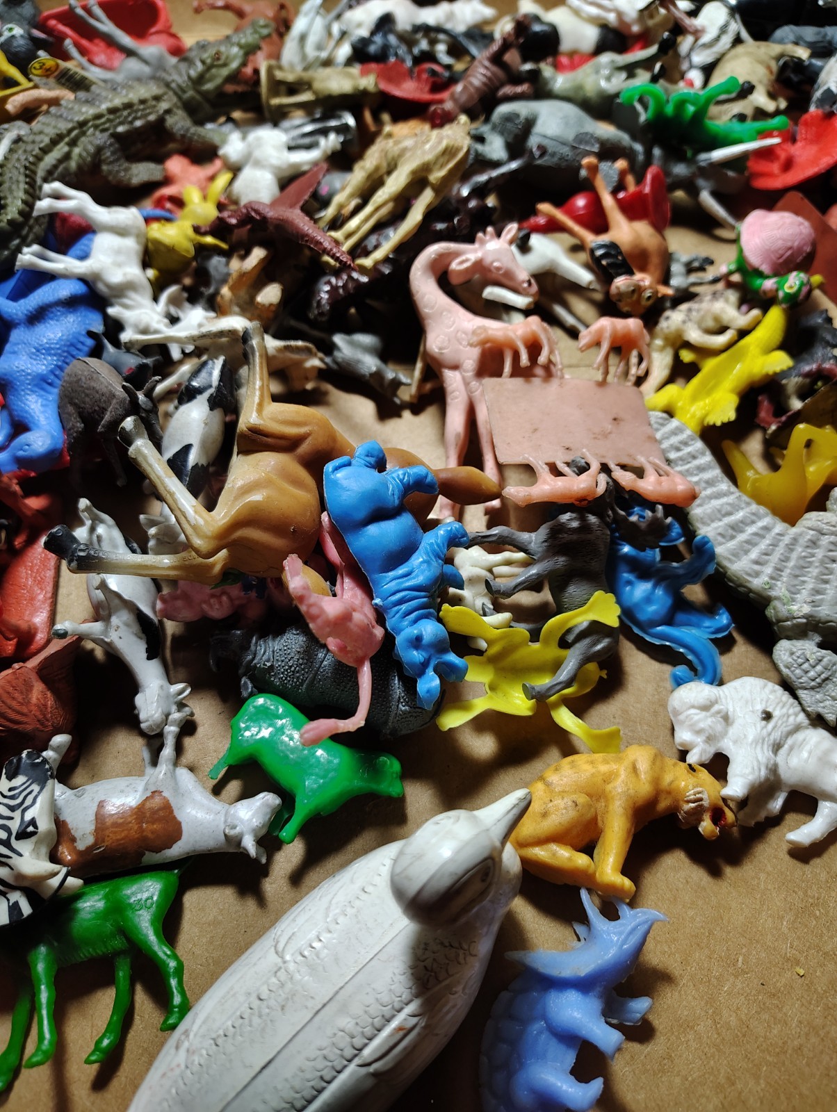 Vintage Plastic Rubber Animal Figures Lot Zoo Farm Safari Dinosaur Toys 3 Lbs