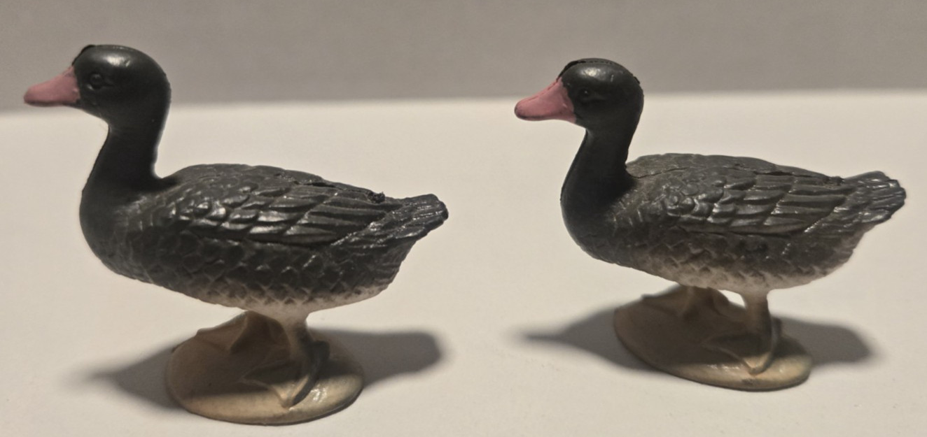 Lot of (4) PVC Waterfowl Animals Miniature Goose Duck Figures Toys FREE SHIPPING