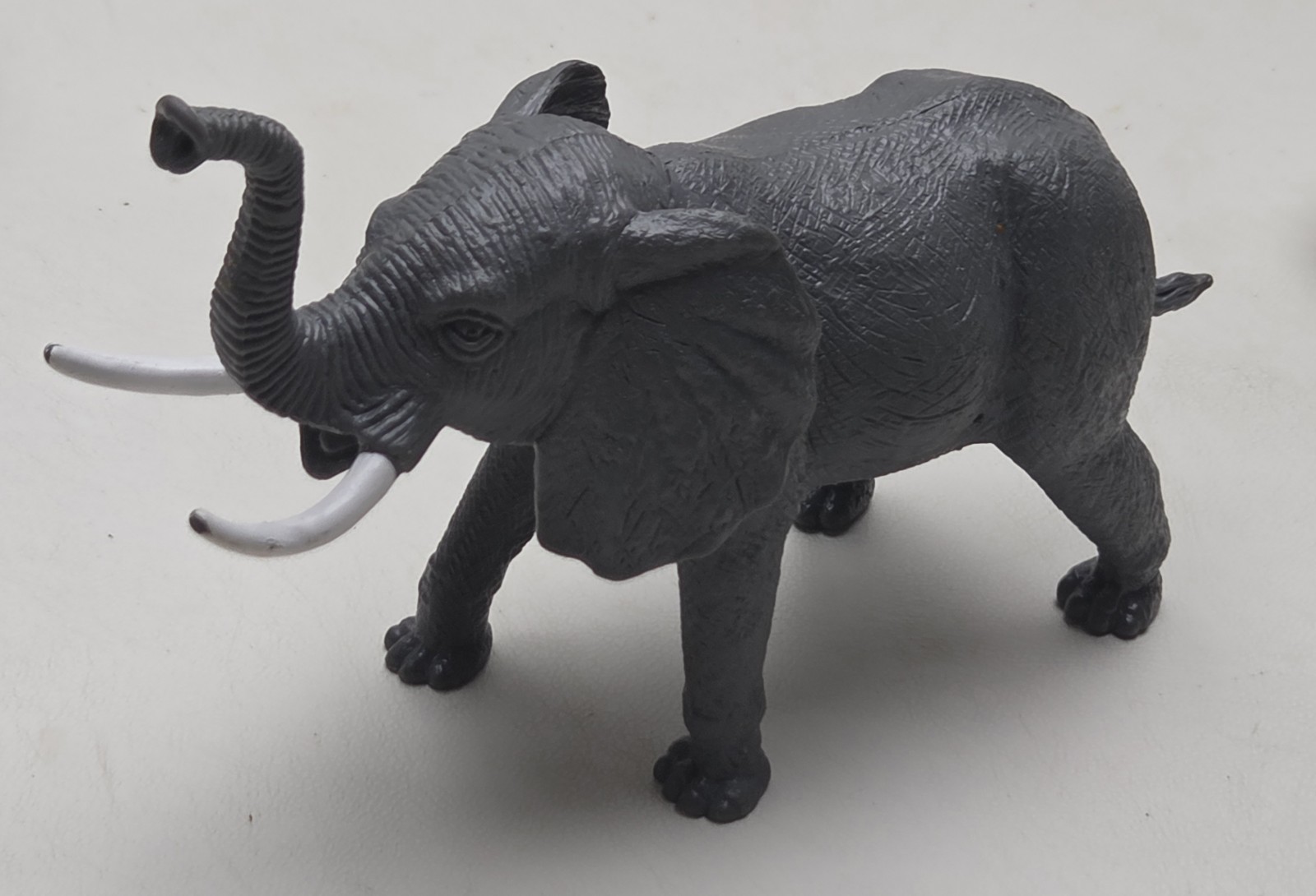 Large Safari Etc Plastic Zoo Animal Toy Lot Vintage Mixed Hard Figurine 2-8″