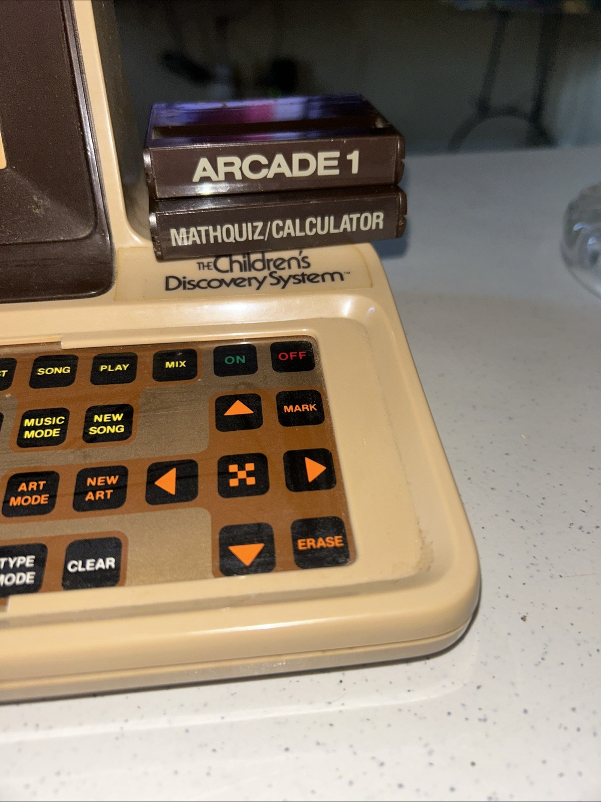 VTG The Children’s Discovery System Computer W/Arcade & Math Cartridge, Manual