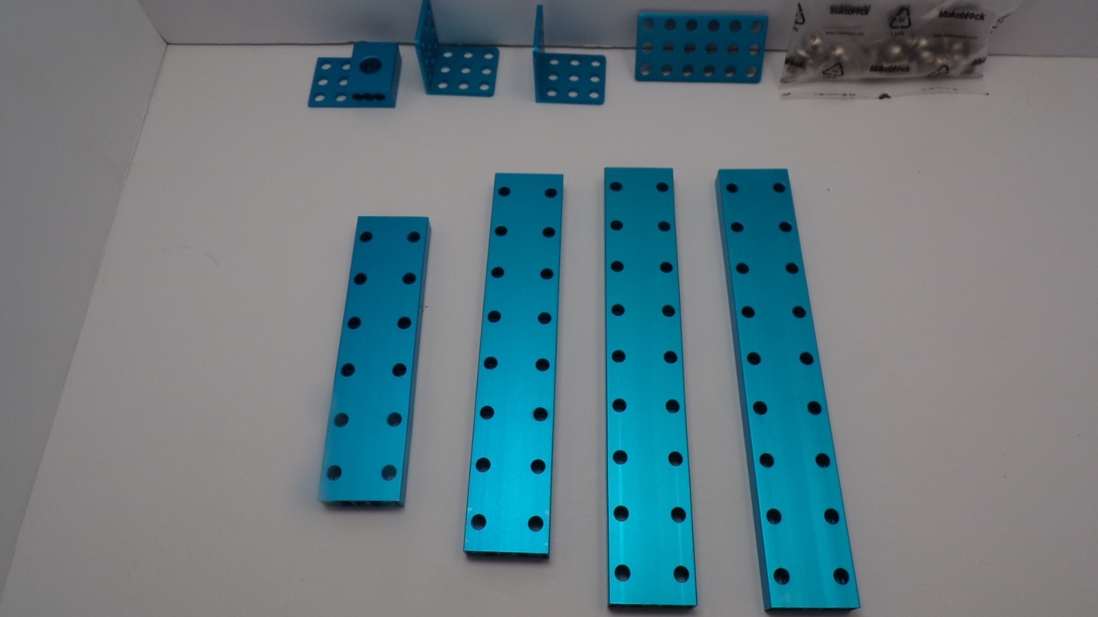 Makeblock parts from starter robot kit 0824-96 128 144 bracket plate + m4 screws
