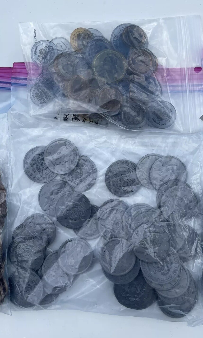 5 bags Plastic novelty coins US half dollar quarters dimes nickels pennies