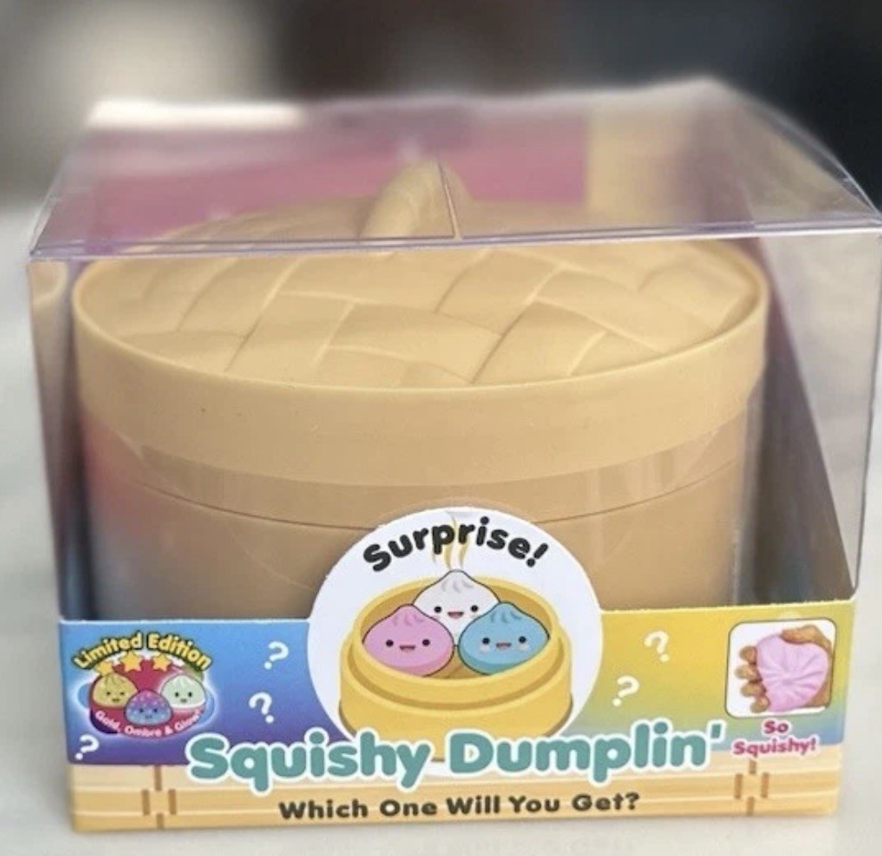 Squishy Dumplin’ Limited Edition Glow Ombre Gold So Squishy Blind Figure