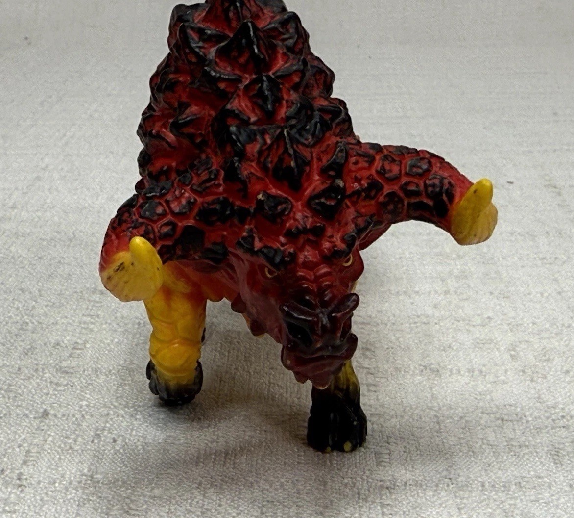 Schleich Eldrador Fire Bull Lava Creature Lifelike Realistic Animal Figure 2018