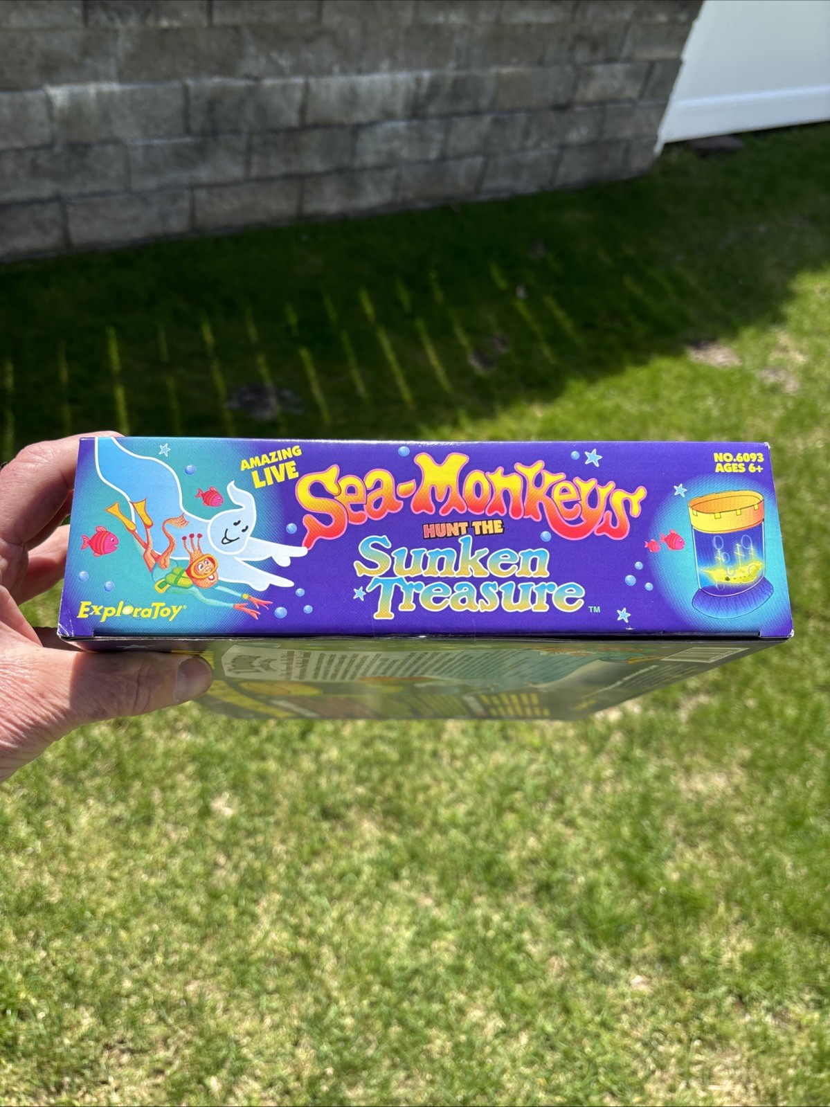 Amazing Live Sea-Monkeys SUNKEN TREASURE Tank Aquarium NEW RARE VTG 1998