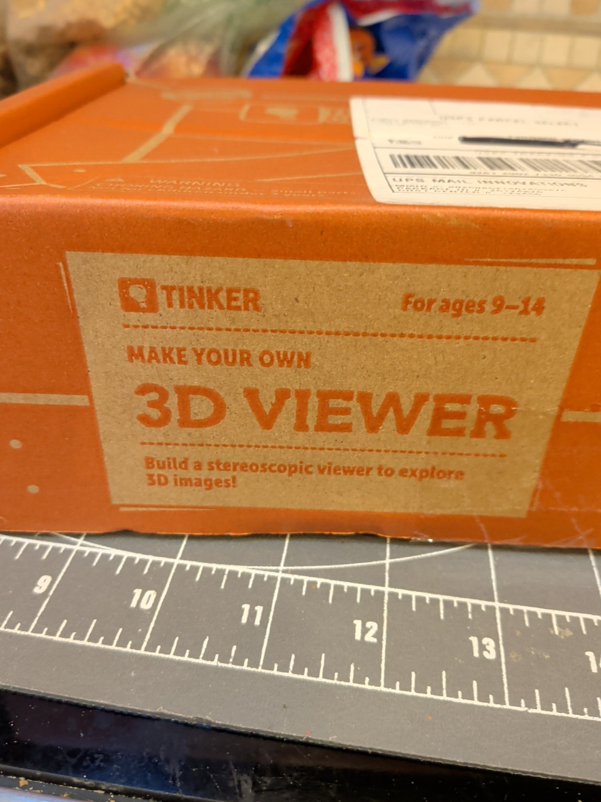 KiwiCo Tinker Crate Make Your Own 3D Viewer Steroscopic Stem Kit 9-14 CLASSROOM