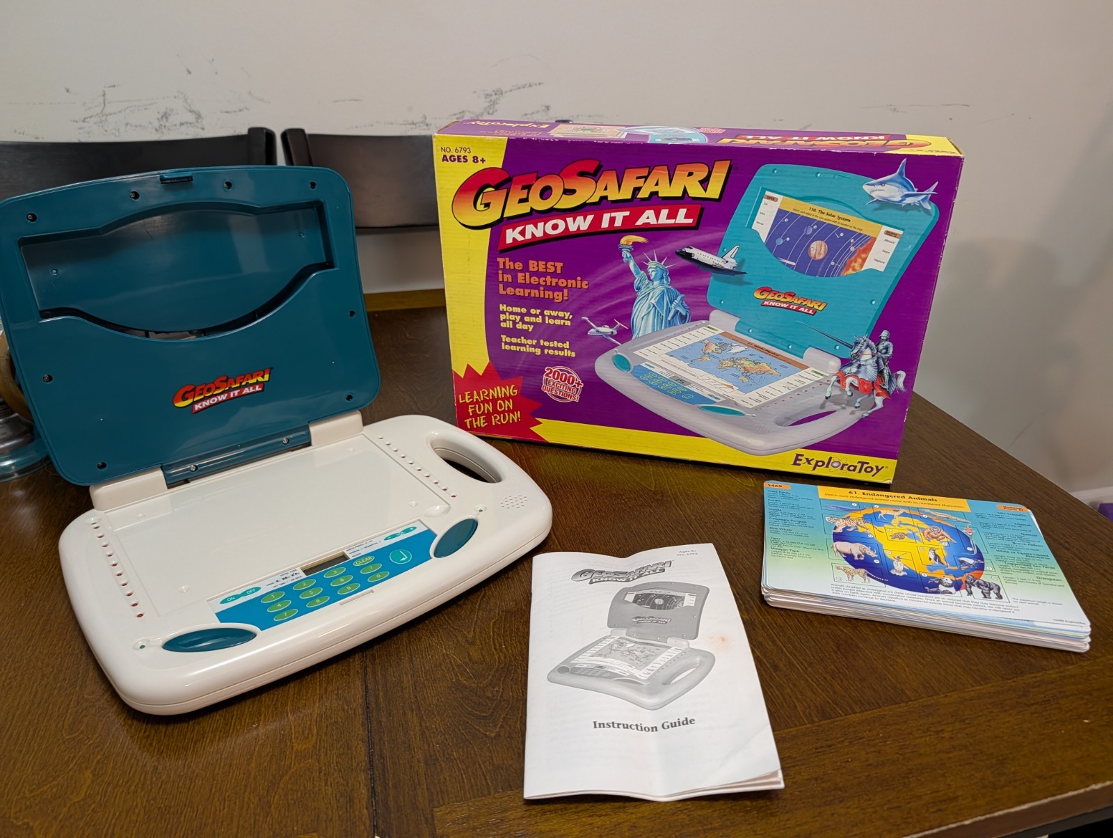 Vintage Geosafari Know It All Learning Laptop 61 Cards Tested 1999 ExploraToy