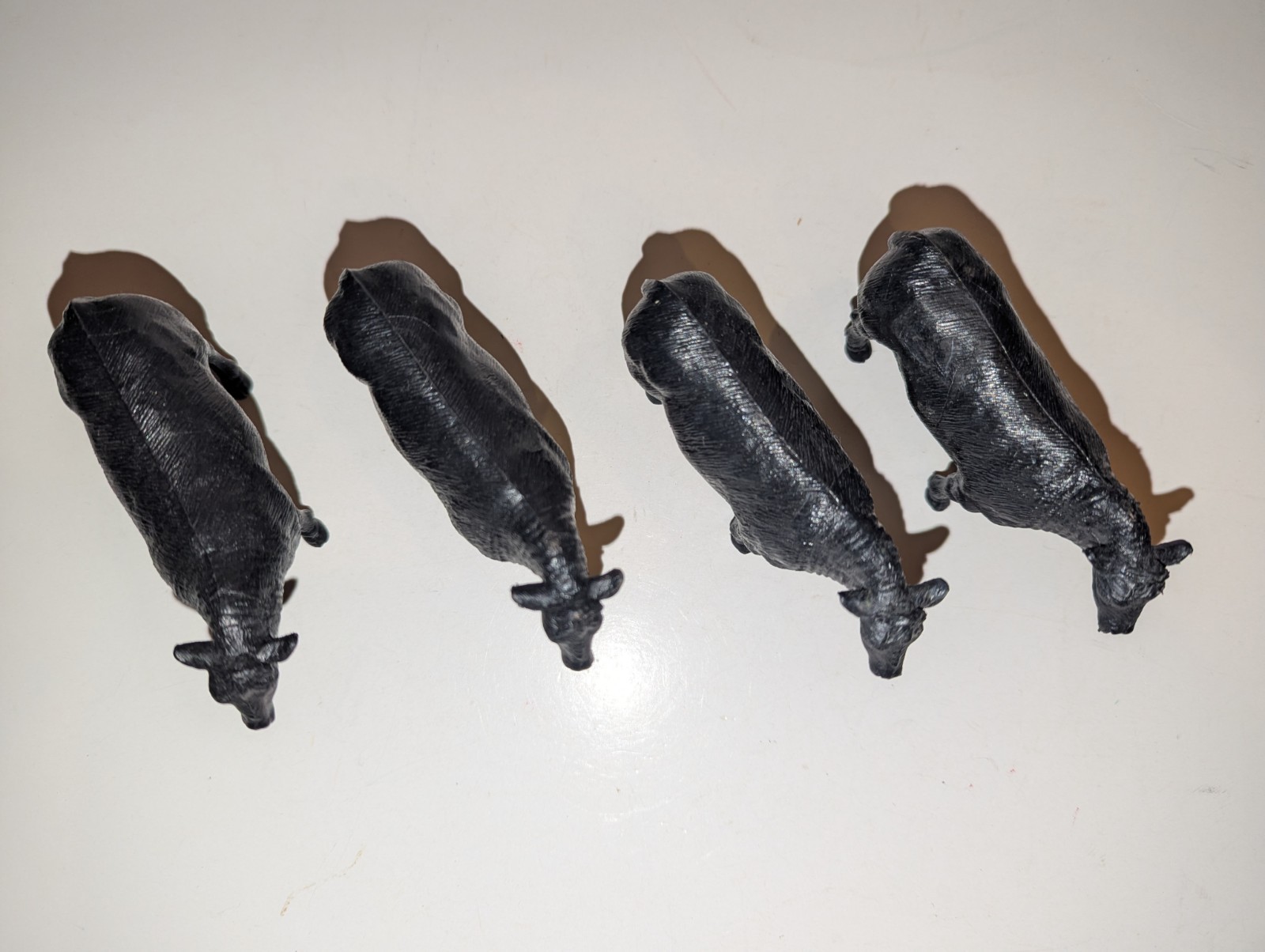 Lot of 4 New Ray Black Angus Cows (3 5/8″)