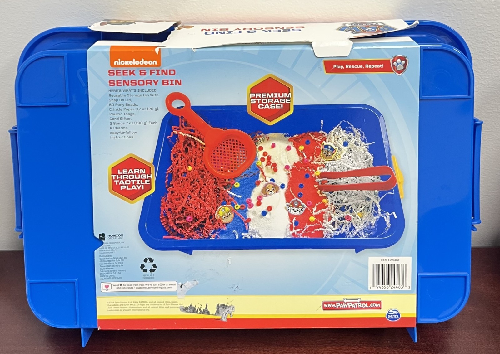 Spin Master – Nickelodeon Paw Patrol Seek & Find Sensory Bin – Ages 3+