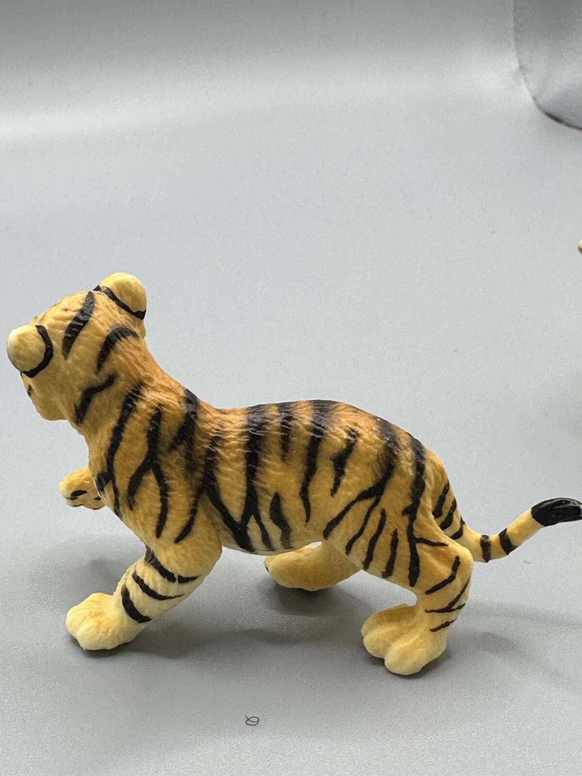 Retired Schleich White Tiger Big Cat And Safari Ltd Lion and Tiger Cub Figures 3