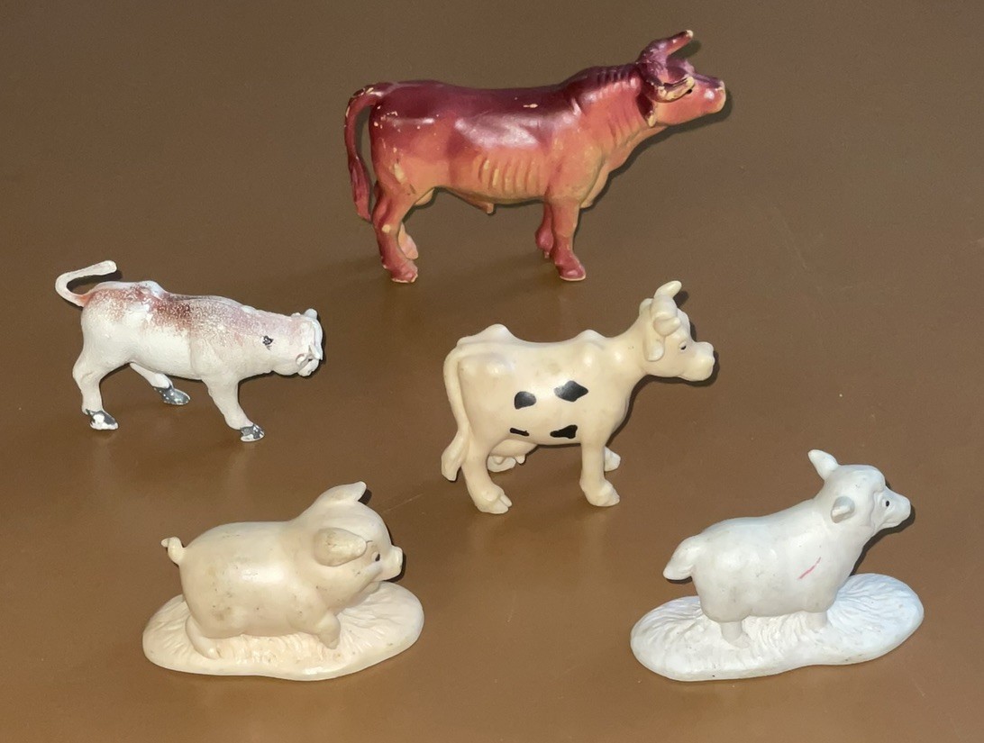 Mixed Lot of 42 Toy Animals Play Figures Monkeys Sea Creatures Farm Snakes Zoo