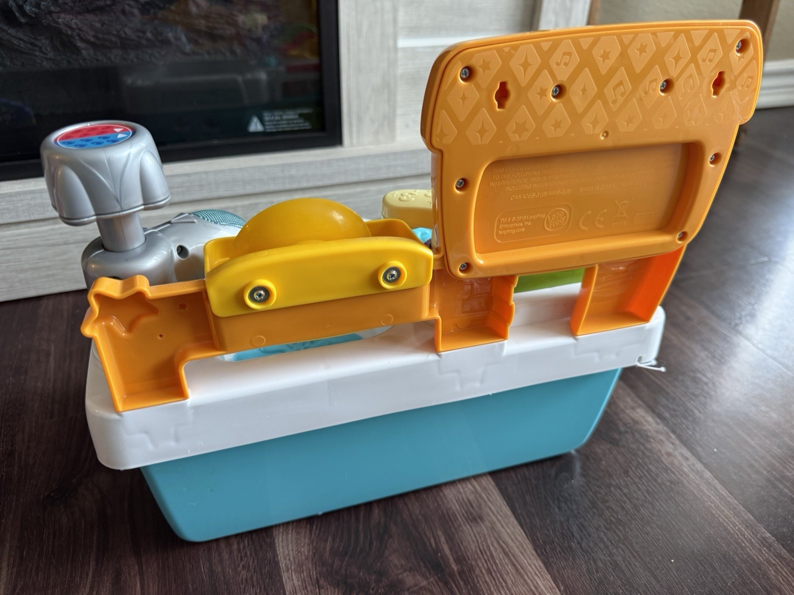 LeapFrog Scrub ‘n Play Smart Sink (English Version) Working
