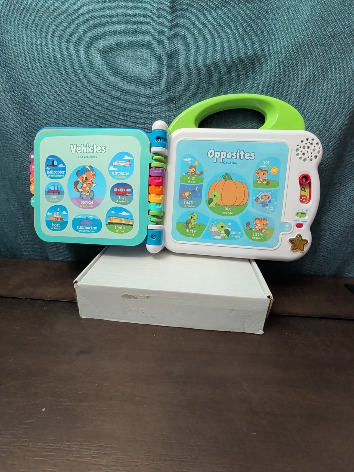 LeapFrog 100 Words Electronic Book | English Spanish Bilingual | Toddler Speech