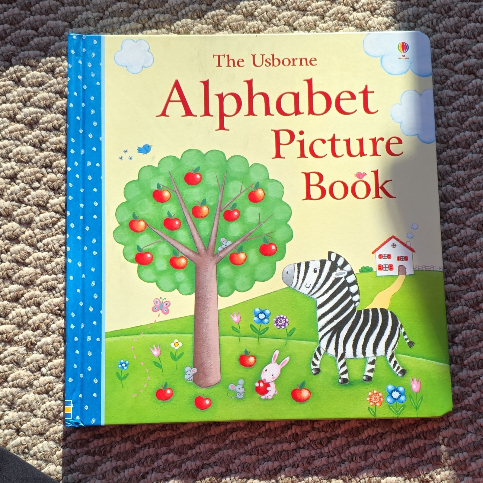 Usborne Alphabet Picture Book 2018 Preschool Educational Reading Ages 3-5