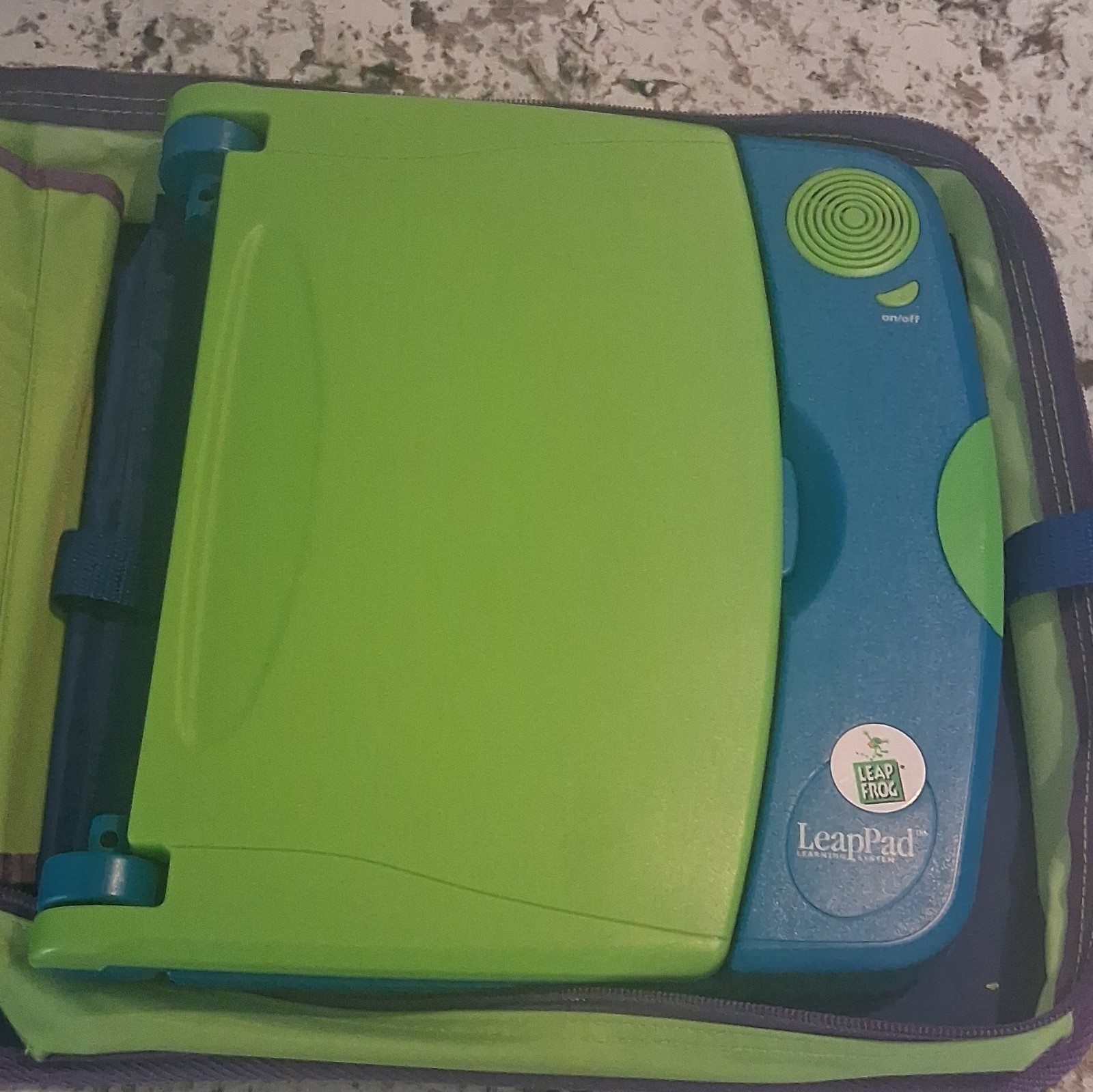 LeapFrog LeapPad Learning System w/ Carry Case & Books, Ages 4-6