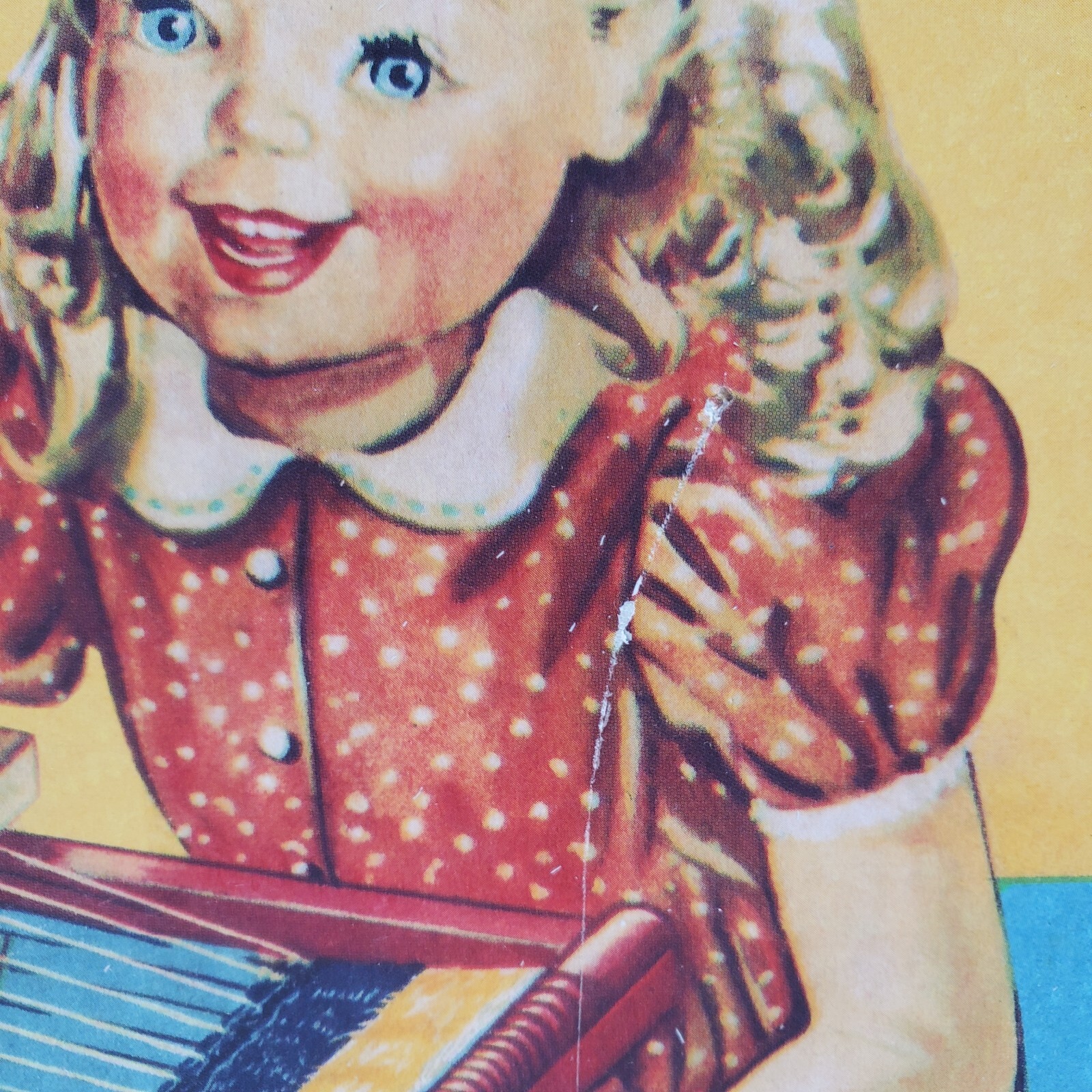 Retro Range Toys and Games Weaving Loom Designed In Great Britain