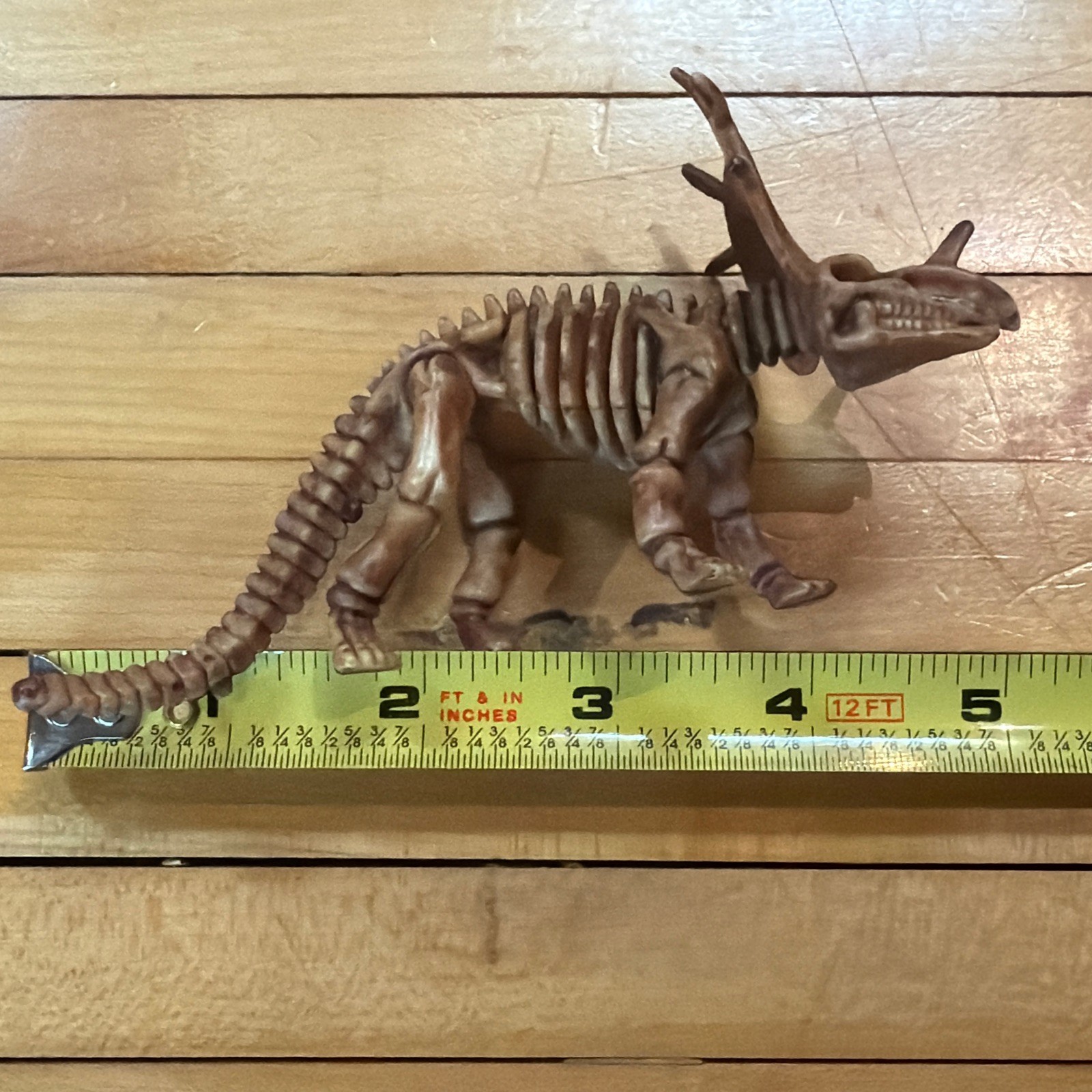 Lot Of Toy Dinosaur Bones Skulls Skeletons For Sensory Table