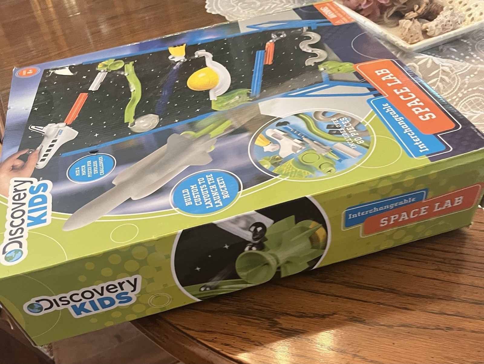 Discovery Kids Interchangeable Space Lab Launch System Toy Set 60pc Ages 8+