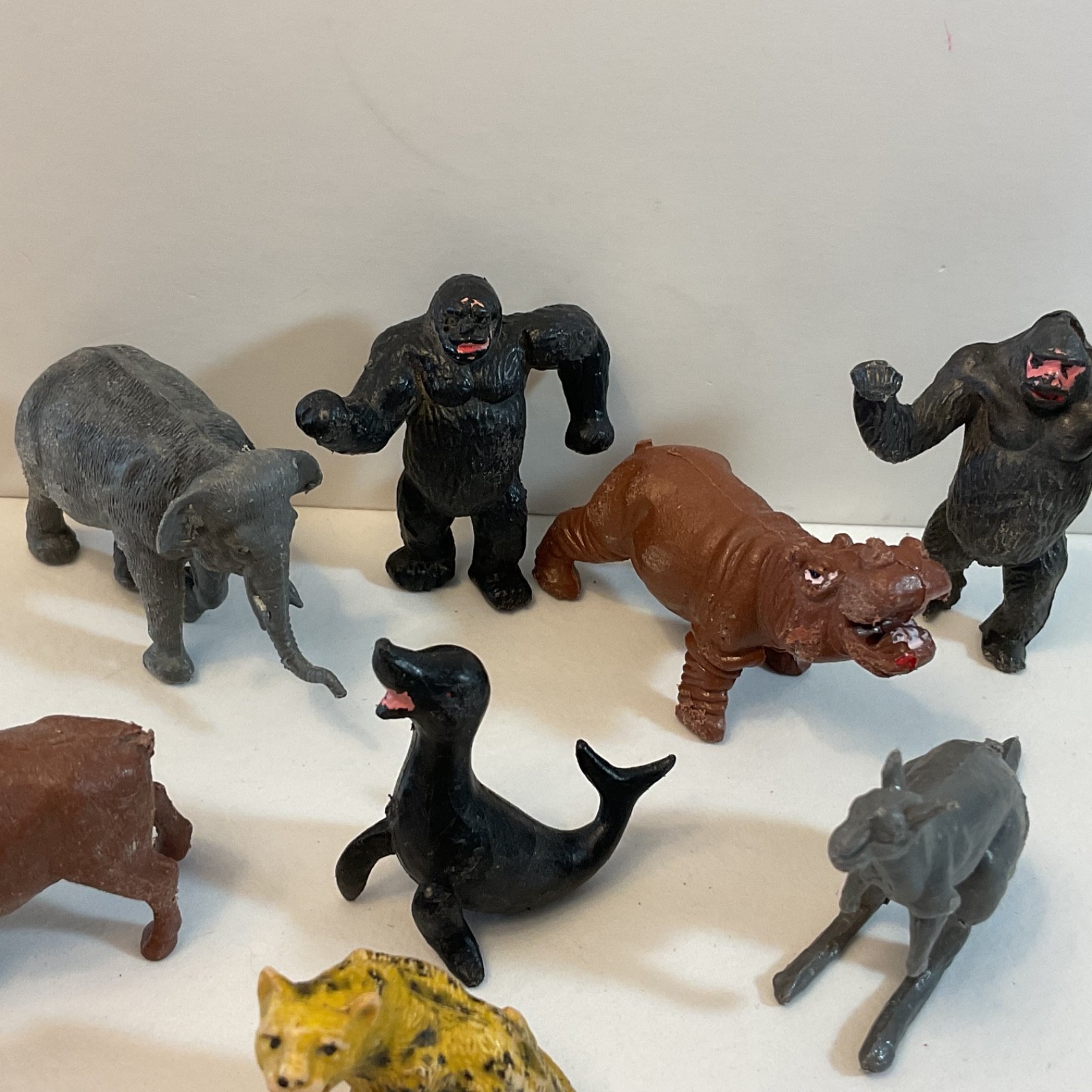 Vintage Larami Corp & Hong Kong Small Animal Figures Lot of 8 Various 2” Tall