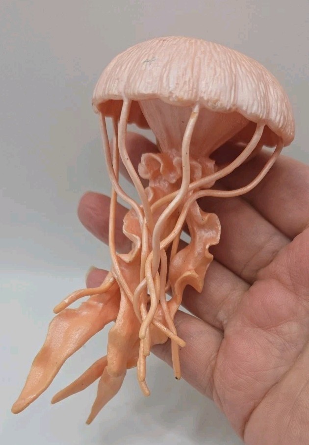 Jellyfish Incredible Creatures Figure Safari Ltd 2013
