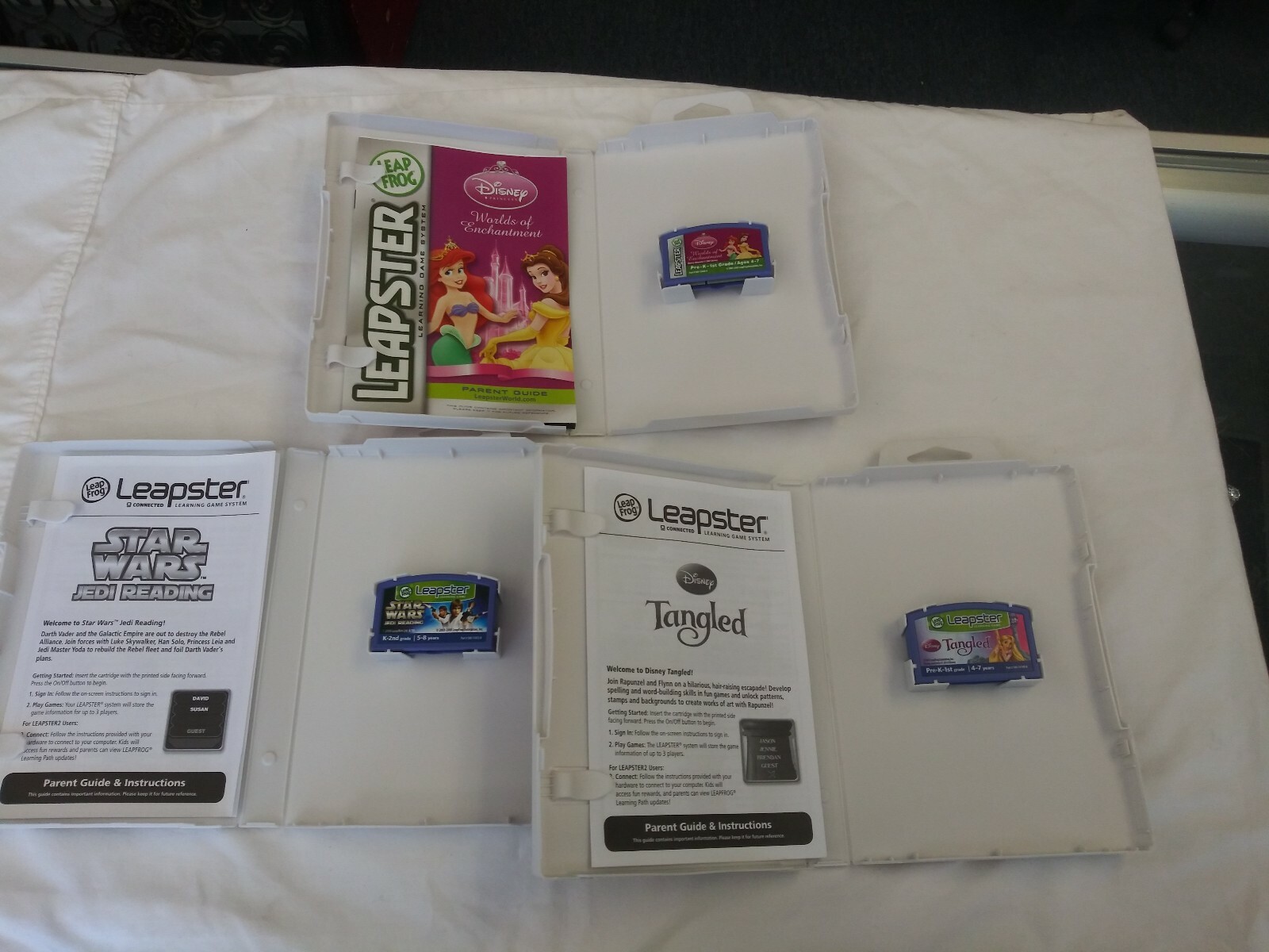 Lot of 3 Games Stars Wars, World of Enchantment and Tangled. Preown