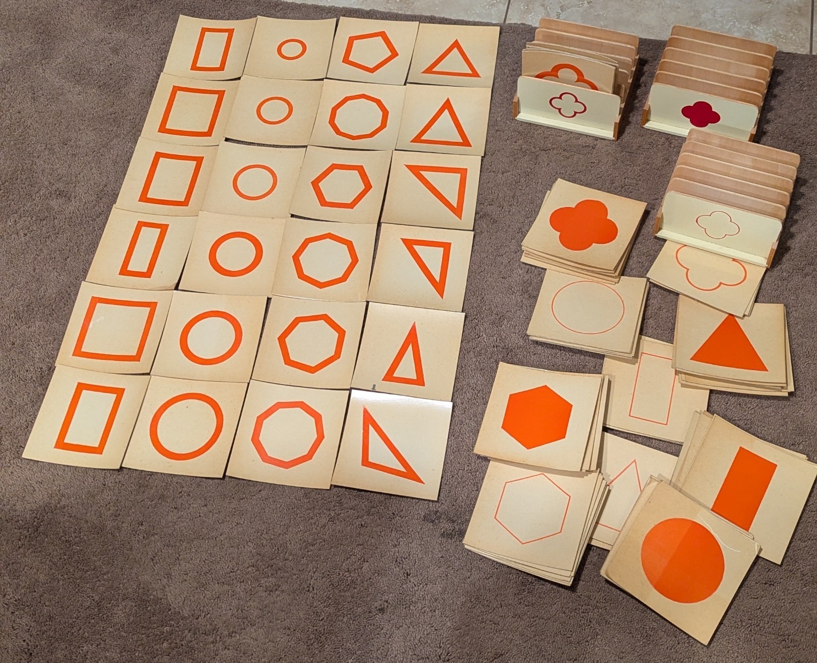 Authentic Geometrical Cards Montessori, 84 Cards With 3 Boxes, Italy, Nienhuis