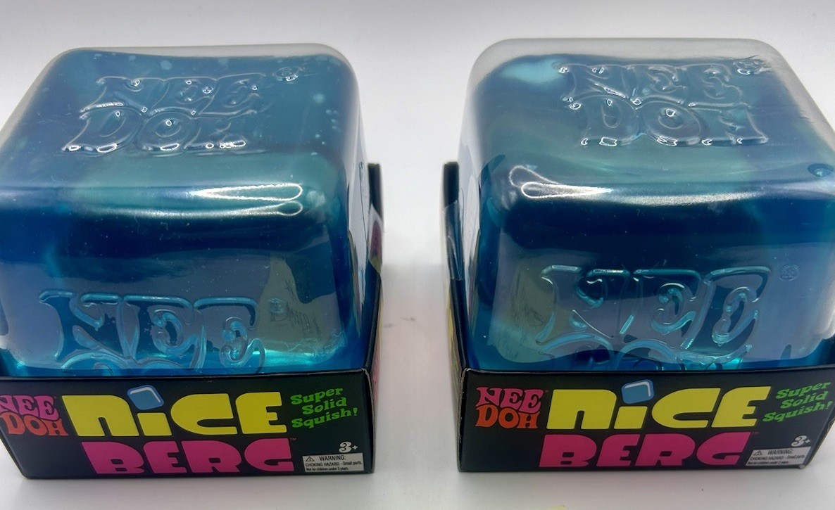 Lot Of 8 NeeDoh Nice Berg Blue XL Giant Nee Doh Niceberg Solid Squish Cubes