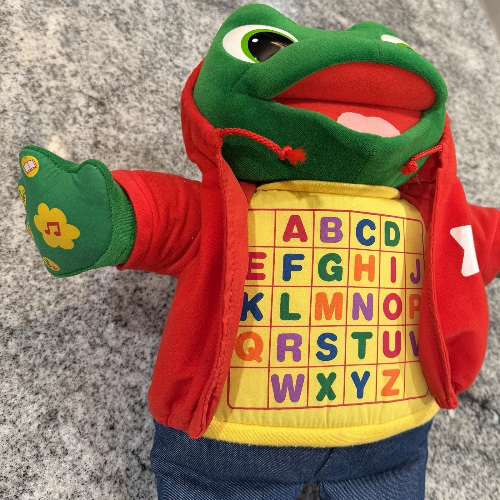 2000 LeapFrog- Read & Sing Little Leap- ABC Interactive Plush Tested/Works Sings