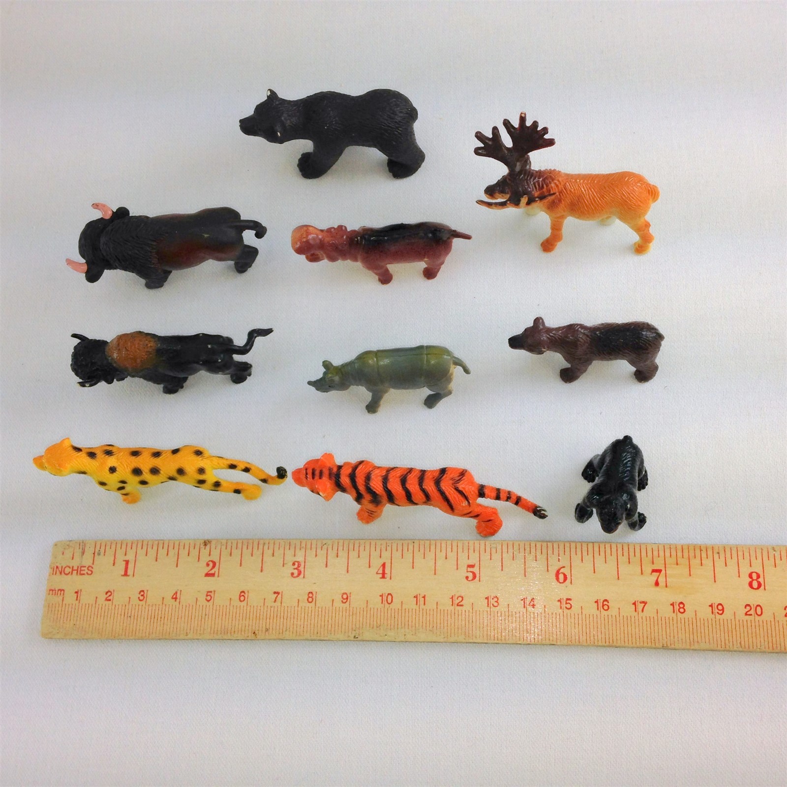 Lot of 10 Pocket Sized Travel Toys Wild Animals Hard Rubber 2.25″ Diorama School